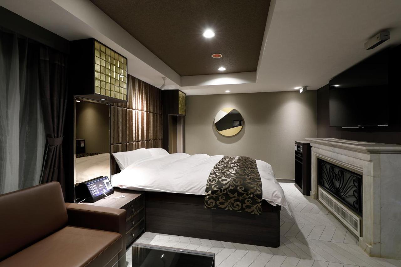 ホテルバースデーきよす店 Hotel Birthday Kiyosu ภายนอก รูปภาพ